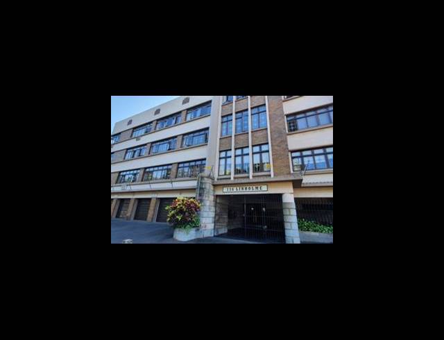 3 BEDROOM APARTMENT FOR SALE IN GLENWOOD